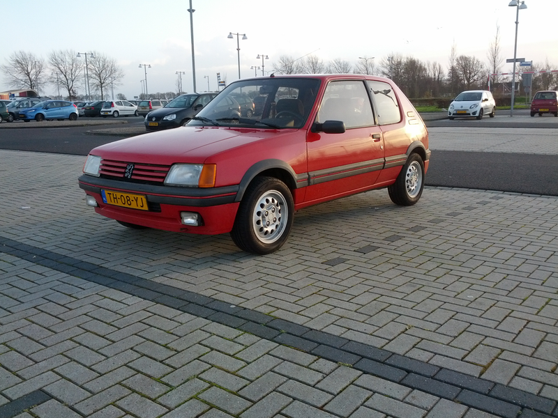 Illustration for article titled My 1988 Peugeot 205 GTi, a lot of blood sweat and happy tears